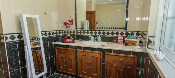 3 Schlafzimmer Haus in Quarteira, Portugal, Nr. 16021 21