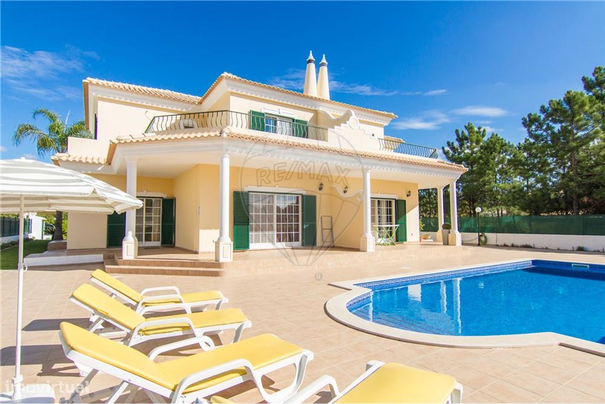 3 Schlafzimmer Haus in Quarteira, Portugal, Nr. 16021