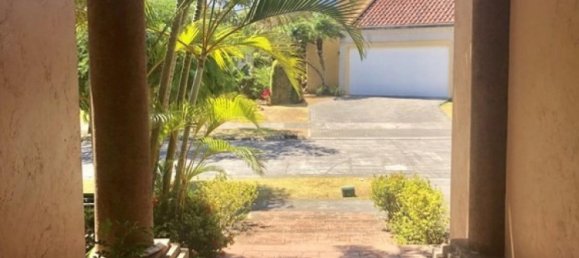 3 bedrooms House in Santa Ana, Costa Rica No. 548 3