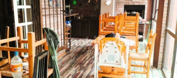 5 Schlafzimmer Villa in Perugia, Italy, Nr. 353616 32