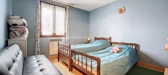 3 chambres Maison à Les Petites-Loges, France No. 158110 8