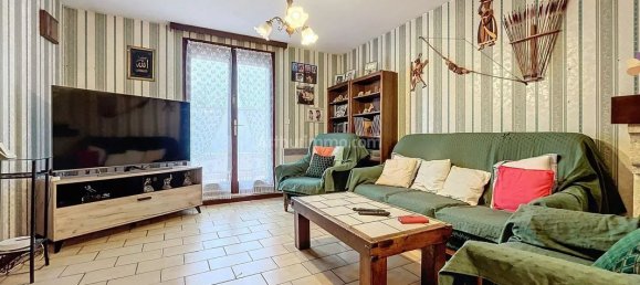 3 chambres Maison à Les Petites-Loges, France No. 158110 4