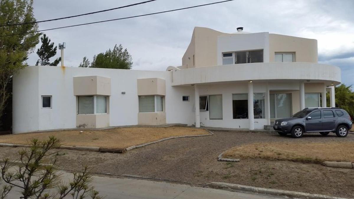 3 bedrooms House in Santa Cruz, Argentina No. 8827