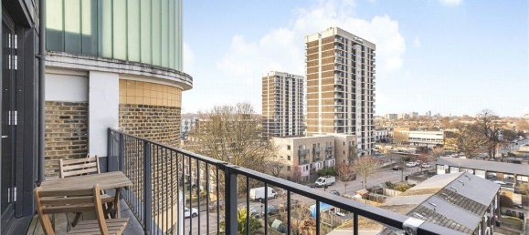 2 bedrooms Apartment in London, United Kingdom No. 8670 4