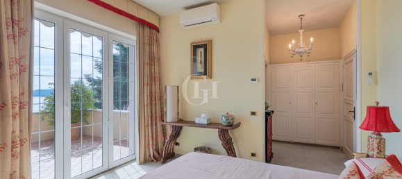 6 bedrooms Villa in Padenghe sul Garda, Italy No. 154697 33