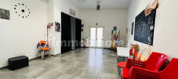 Коммерческая недвижимость с 3 комнатами в Ласкари, Италия № 114913 13