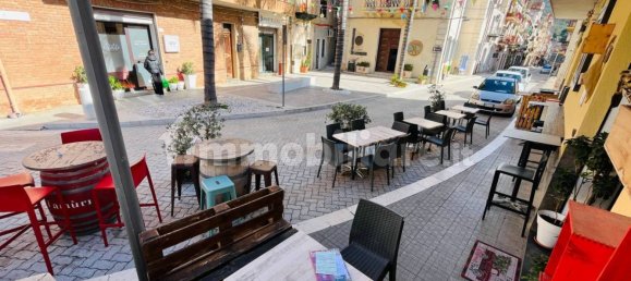 Коммерческая недвижимость с 3 комнатами в Ласкари, Италия № 114913 24