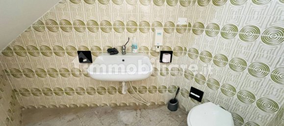 Коммерческая недвижимость с 3 комнатами в Ласкари, Италия № 114913 17