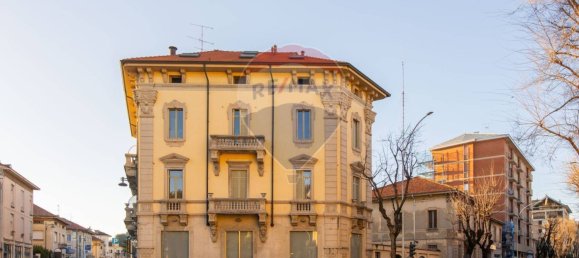 3 chambres Appartement à Busto Arsizio, Italy No. 57515 32