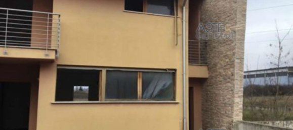 8غرفة منزل في Scurcola Marsicana, Italy رقم 258963 15