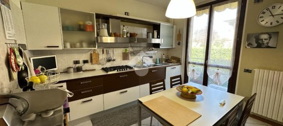 Villa T3 em Grassobbio, Italy N.º 381066 11