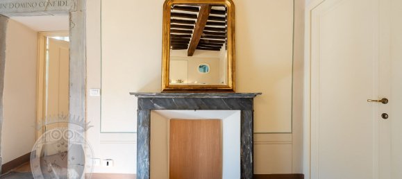 Apartamento de 8 habitaciónes en Cortona, Italy No. 55811 28