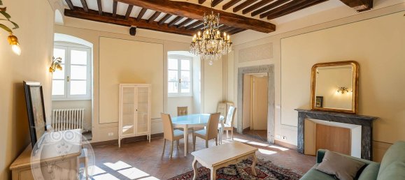 Apartamento de 8 habitaciónes en Cortona, Italy No. 55811 24