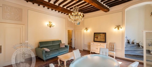 Apartamento de 8 habitaciónes en Cortona, Italy No. 55811 25