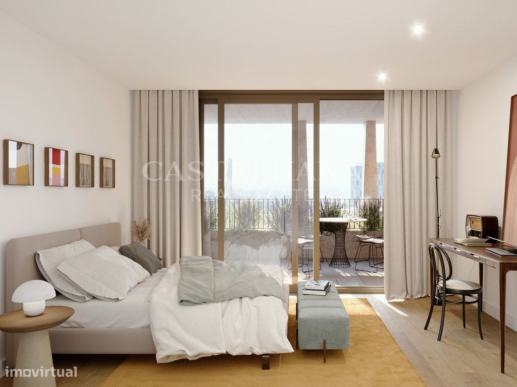 3 bedrooms Apartment in Lisbon, Portugal No. 76827