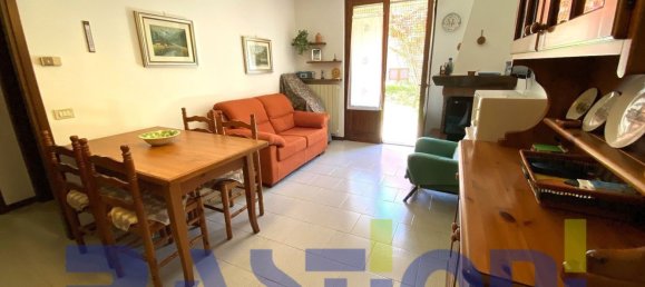 2-salle Appartement à Onore, Italy No. 338586 22