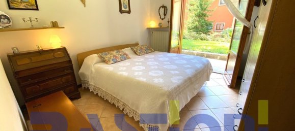 2-salle Appartement à Onore, Italy No. 338586 11