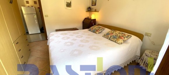 2-salle Appartement à Onore, Italy No. 338586 12