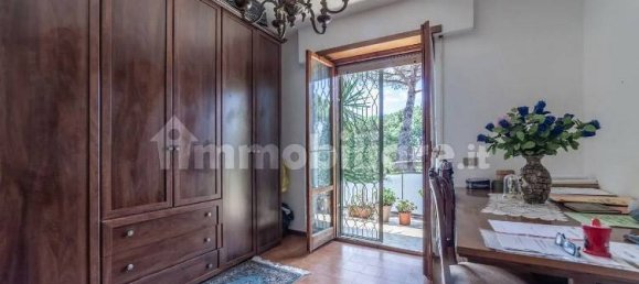 2 Schlafzimmer Wohnung in Rome, Italy, Nr. 290025 9