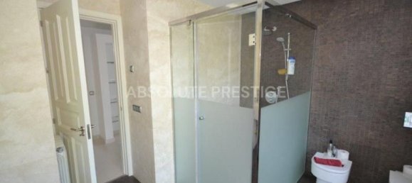 6 bedrooms Villa in Marbella, Spain No. 45670 34