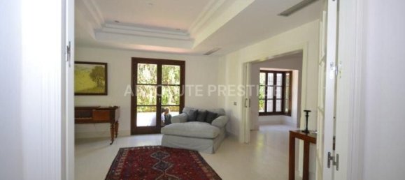 6 bedrooms Villa in Marbella, Spain No. 45670 20