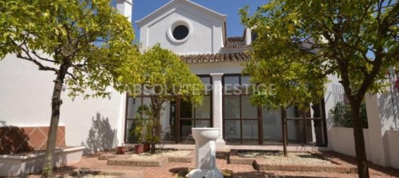 6 bedrooms Villa in Marbella, Spain No. 45670 14