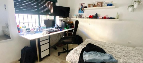 Apartamento de 3 dormitorios en Benalmádena, Spain No. 160110 10