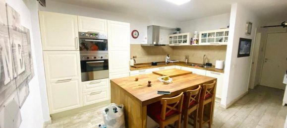 Apartamento de 3 dormitorios en Benalmádena, Spain No. 160110 12