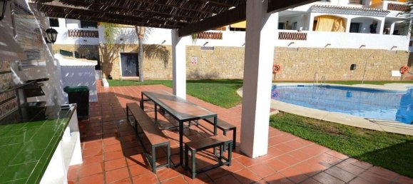 Apartamento de 3 dormitorios en Benalmádena, Spain No. 160110 35