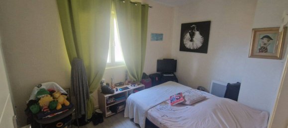 2 Schlafzimmer Wohnung in Grasse, France, Nr. 327735 5