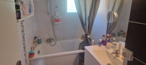 2 Schlafzimmer Wohnung in Grasse, France, Nr. 327735 9