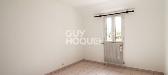 5 bedrooms House in Chambray-les-Tours, France No. 42471 15