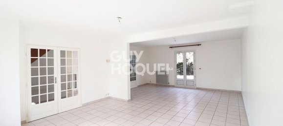 5 bedrooms House in Chambray-les-Tours, France No. 42471 6