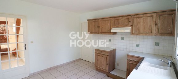 5 bedrooms House in Chambray-les-Tours, France No. 42471 12