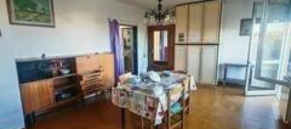 3 bedrooms Apartment in Massa, Italy No. 168998 13