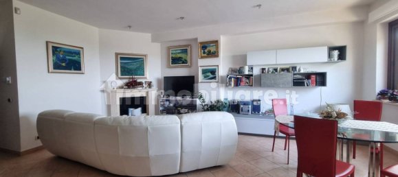 Villa de 3 dormitorios en Colonna, Italy No. 334330 8