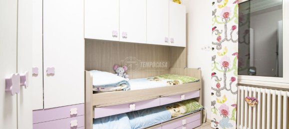 3-salle Appartement à Senago, Italy No. 206947 40