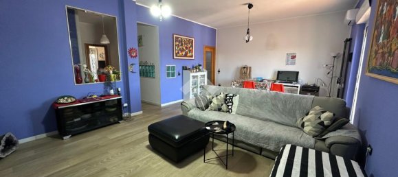 Apartamento T4 em Bari, Italy N.º 272056 2