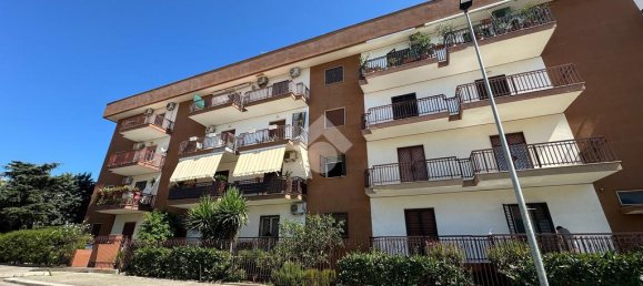 Apartamento T4 em Bari, Italy N.º 272056 39