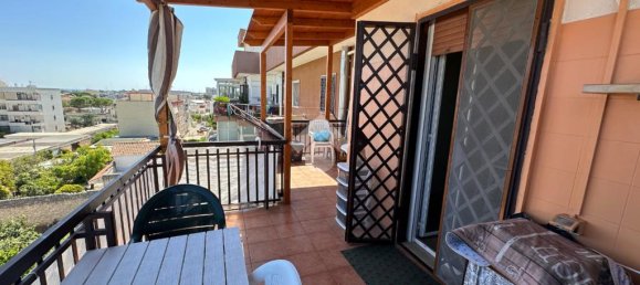 Apartamento T4 em Bari, Italy N.º 272056 27