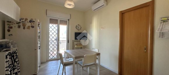 Apartamento T4 em Bari, Italy N.º 272056 12