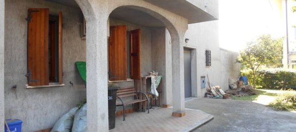 Квартира с 5 спальнями в Остеллато, Италия № 379635 3