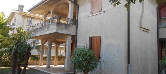 Квартира с 5 спальнями в Остеллато, Италия № 379635 4