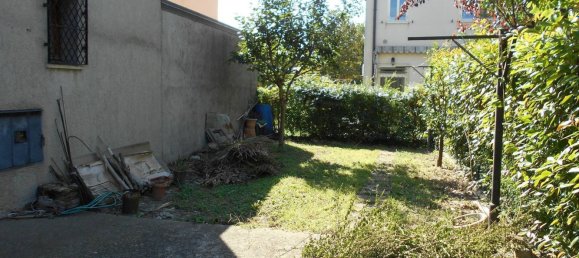 Квартира с 5 спальнями в Остеллато, Италия № 379635 21