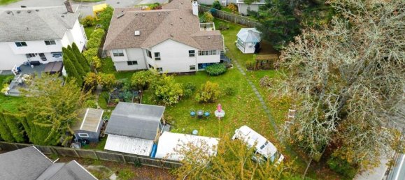 4 bedrooms House in British Columbia, Canada No. 1221 8