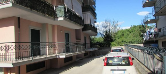 3 rooms Apartment in Mercato San Severino, Italy No. 91027 4