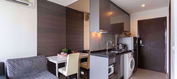 Condominio de 2 dormitorios en Ratchathewi, Thailand No. 10218 2