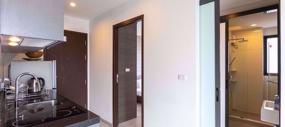Condominio de 2 dormitorios en Ratchathewi, Thailand No. 10218 5
