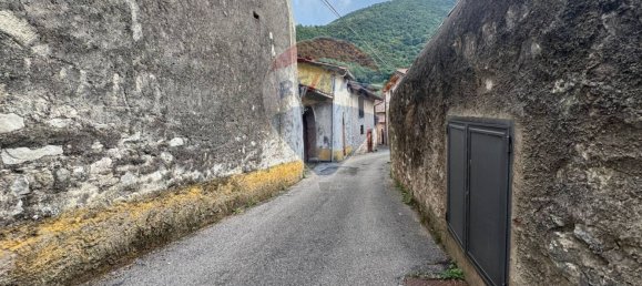 5 rooms House in Gavardo, Italy No. 262201 7