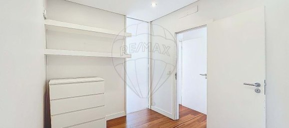 3 Schlafzimmer Wohnung in Lisbon, Portugal, Nr. 144195 5